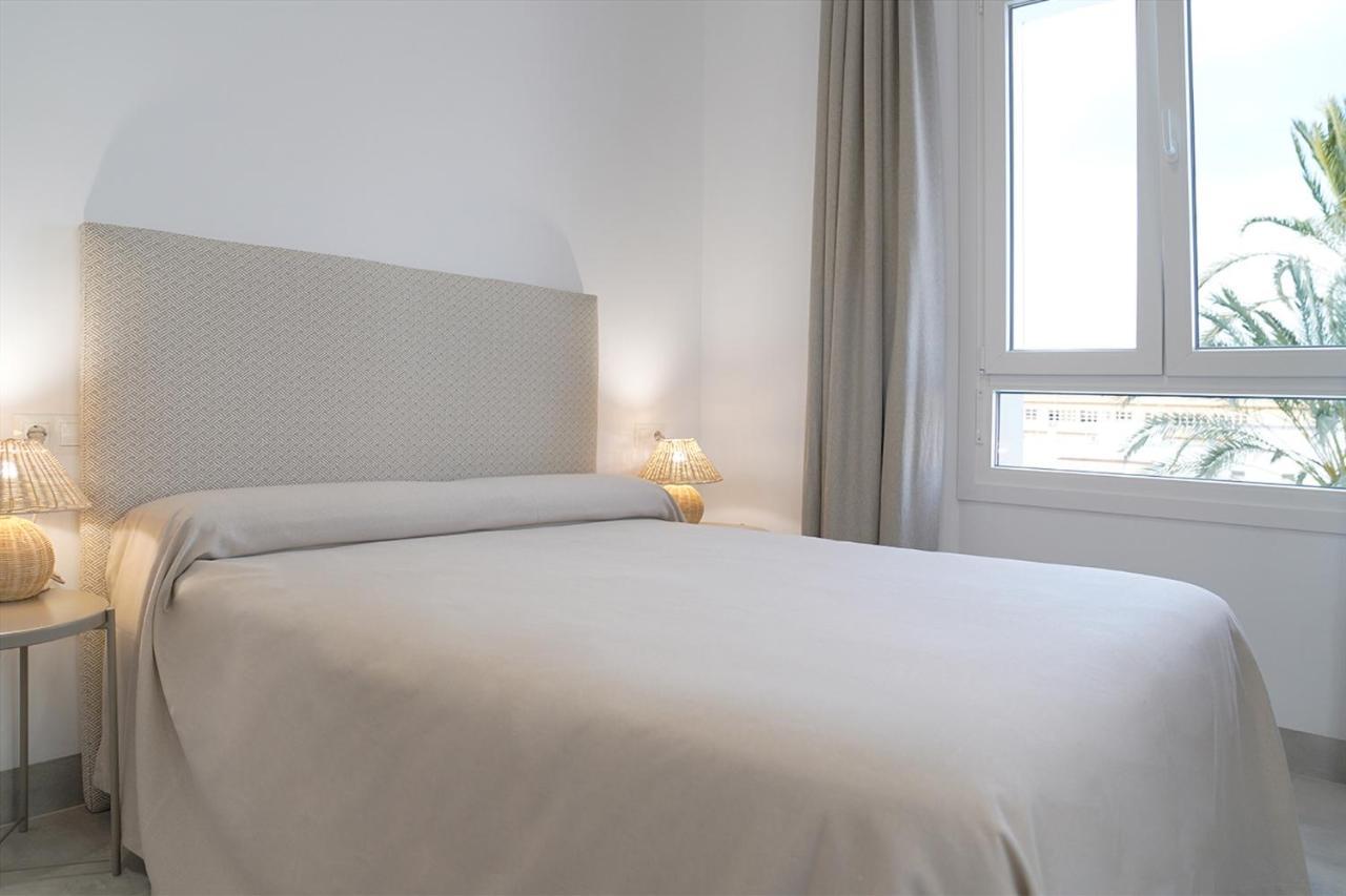 Casa De La Vega Suites Chiclana de la Frontera Dış mekan fotoğraf