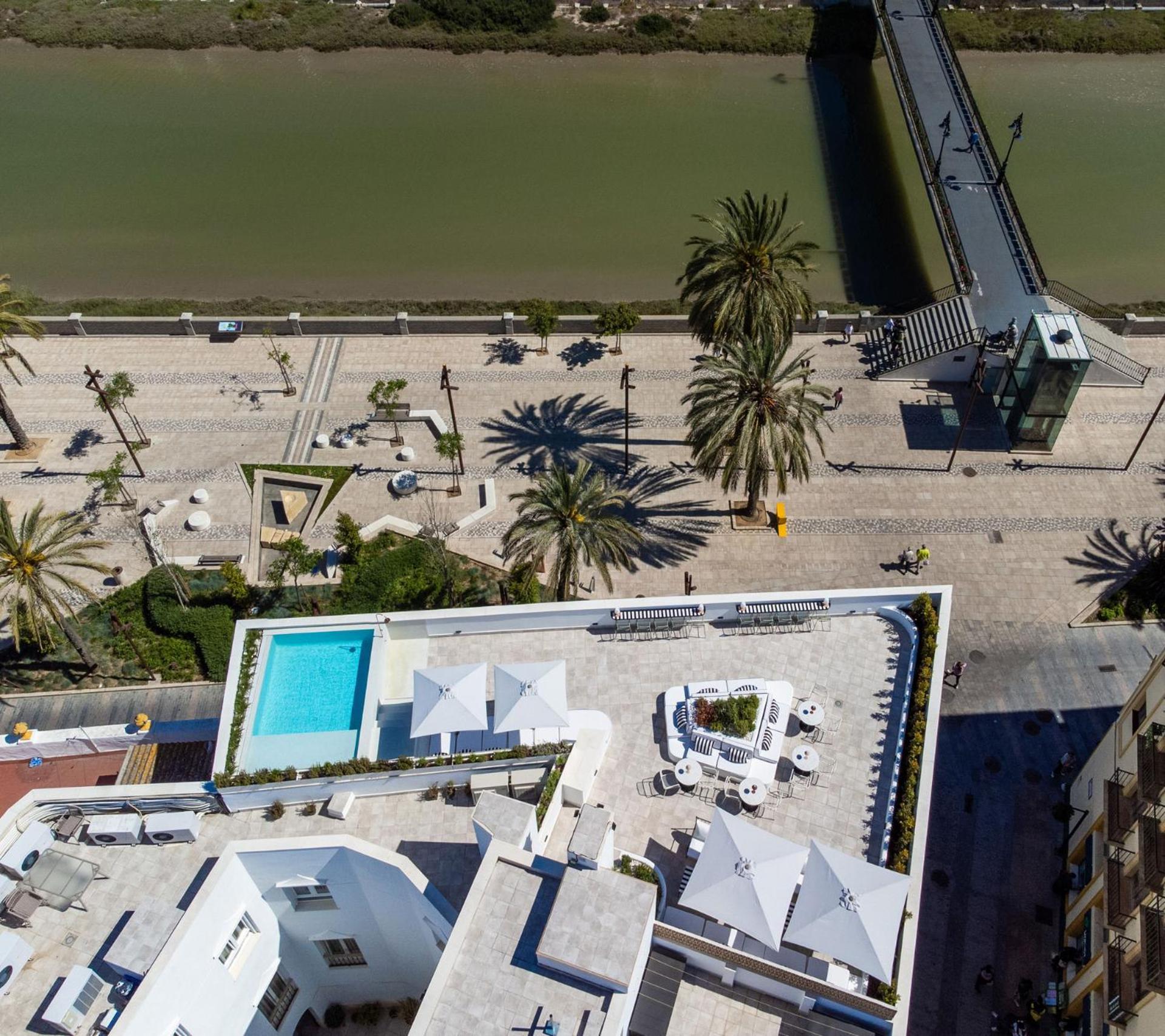 Casa De La Vega Suites Chiclana de la Frontera Dış mekan fotoğraf
